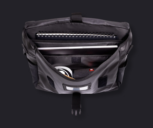 <tc><tc>City Bag Light</tc></tc> | Kuriertasche mit Schulterriemen und Gepäckträgerbefestigung